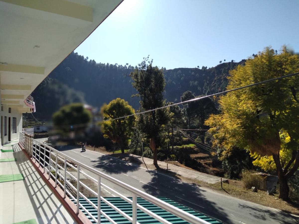 Hotel Vikram Palace Barkot Extérieur photo